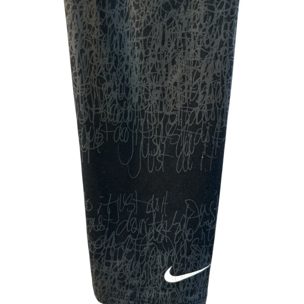 Nike Pro Combat Therma Fit Women’s Leggings size Medium